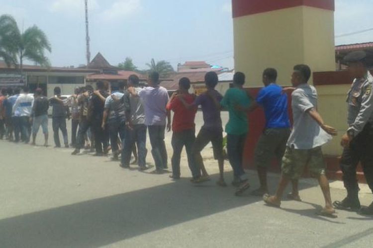 Ilustrasi preman ditangkap