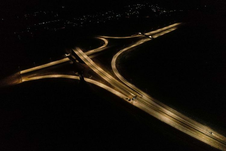 Foto udara ruas jalan Tol Gempol-Pasuruan di Jawa Timur, Selasa (5/6/2018). Tol Gempol-Pasuruan sudah beroperasi dan dapat dilintasi para pemudik.