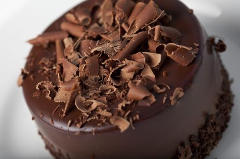 5 Hiasan Cake dari Cokelat untuk Kue Black Forest