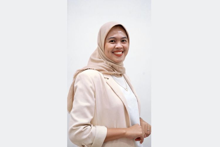 Konsultan Keuangan Keluarga, Dea Arvina Ermacasnia