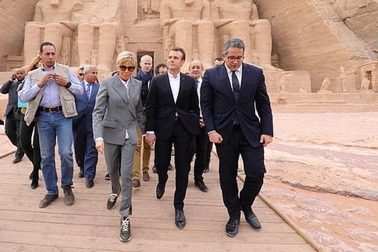 Presiden Perancis dan Istri saat kunjungan ke Mesir