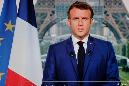 Kehilangan Mayoritas Parlemen, Macron Reshuffle Kabinetnya