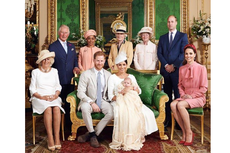 Trik Keluarga Kerajaan Inggris Selalu Tampak Sempurna Ketika Difoto