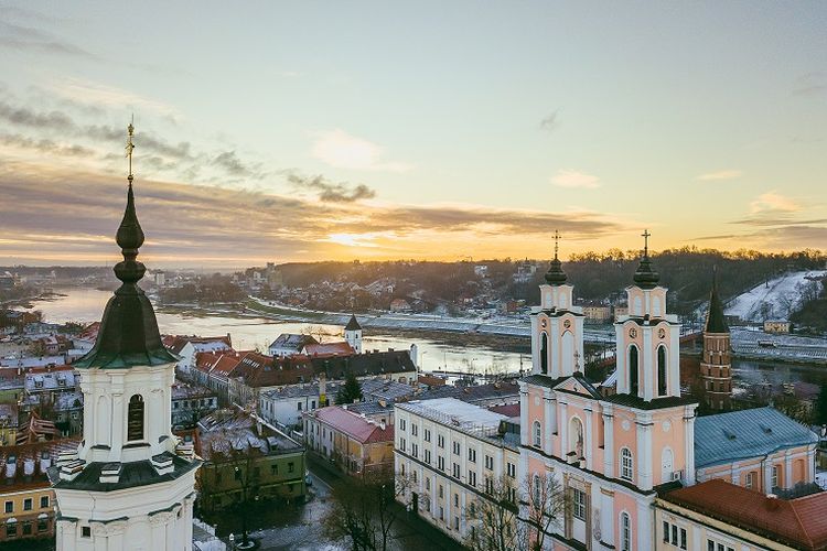 Ilustrasi Lithuania - Kota Kaunas di Lithuania.