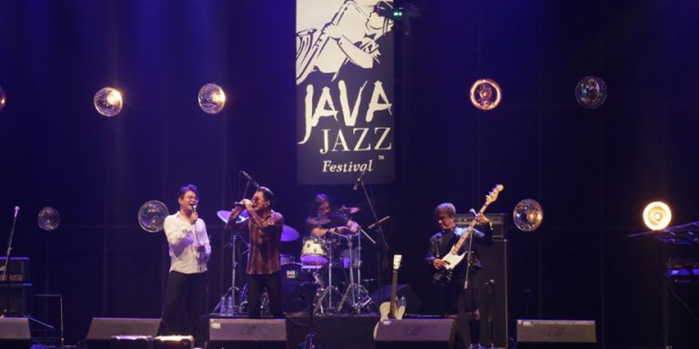 Lirik Dan Chord Lagu Gadis Malam Java Jive