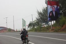 Dianggap Alat Peraga Kampanye, Baliho SBY Diturunkan Panwaslu Nunukan