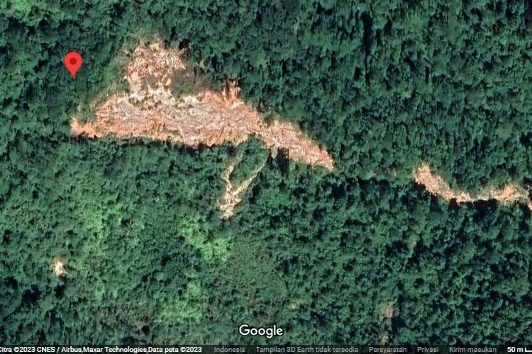 Melalui citra Google Earth diketahui ada longsor besar di Gunung Mereki Kecamatan Bone Pantai Kabuipaten Bone Bolango.