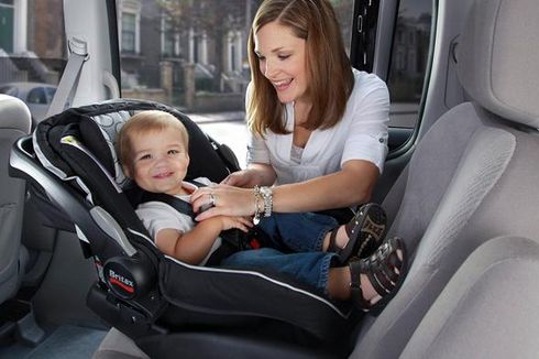 Kesalahan yang Kerap Dilakukan Saat Memasang Baby Car Seat