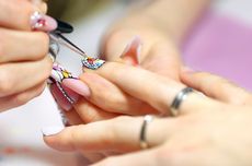 Kisah "Nail Art", Langgengnya Seni Menghias Kuku