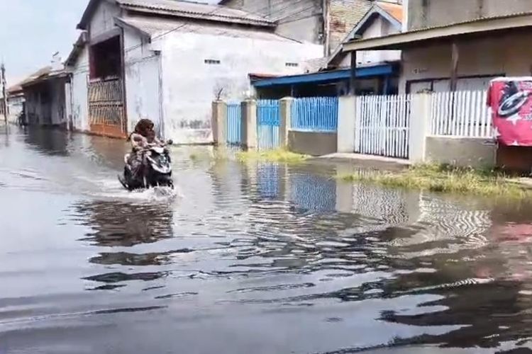 Air Laut Naik 3 Meter, Pesisir Pasuruan Kembali Terendam