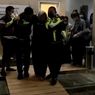 Polisi Lalu Lintas di Karawang Tolong Wanita Hamil yang Alami Pendarahan di Rest Area