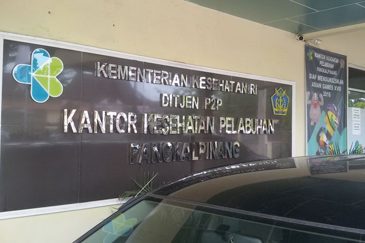 Plang nama Kantor Pelayanan Kesehatan Pelabuhan (KKP) Pangkal Pinang.