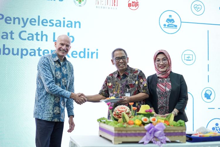 Philips memastikan dukungan berkelanjutan lewat pemberian pelatihan tenaga medis, peningkatan utilisasi alat, dan transfer pengetahuan guna memperkuat sistem rujukan kesehatan nasional.