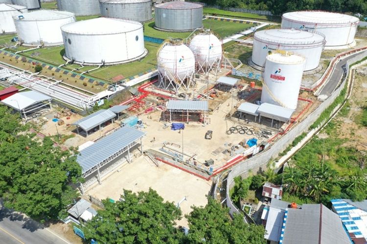 Terminal LPG di Wayame, Ambon, Provinsi Maluku dengan kapasitas total 2.000 matrik ton. 