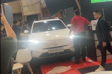 [POPULER OTOMOTIF] Mobil Listrik MG Tabrak Booth di GIIAS Bandung 2024 | Begini Cara Blokir STNK Kendaraan yang Sudah Dijual | Uji Konsumsi BBM Suzuki Grand Vitara Rute Dalam Kota