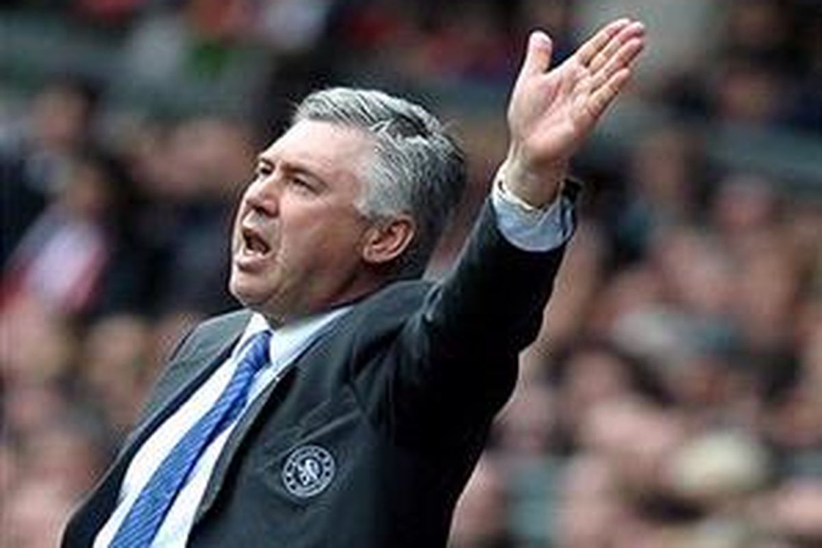 Pelatih Chelsea, Carlo Ancelotti.