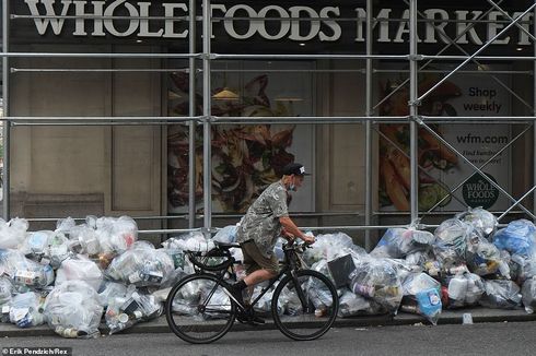 Karena Defisit hingga Pandemi, Wajah Metropolitan New York City Kini Dihiasi Tumpukan Sampah 