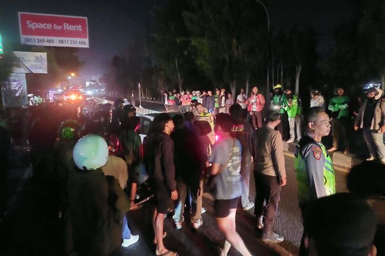 Penjelasan Polisi soal Mobil Lawan Arah di Ring Road Utara Yogyakarta, Pengemudi Dievakuasi ke RS