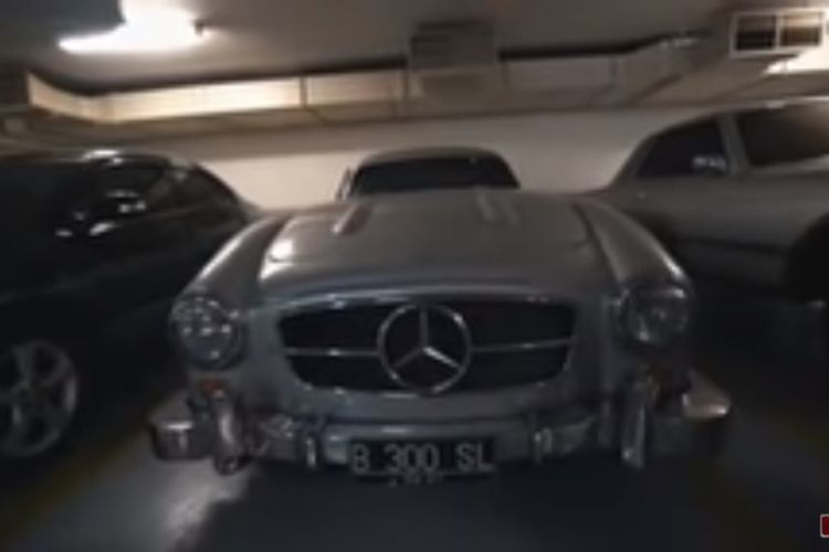 Mercedes Benz 300SL koleksi Mantan Presiden RI ke-3 BJ Habibie