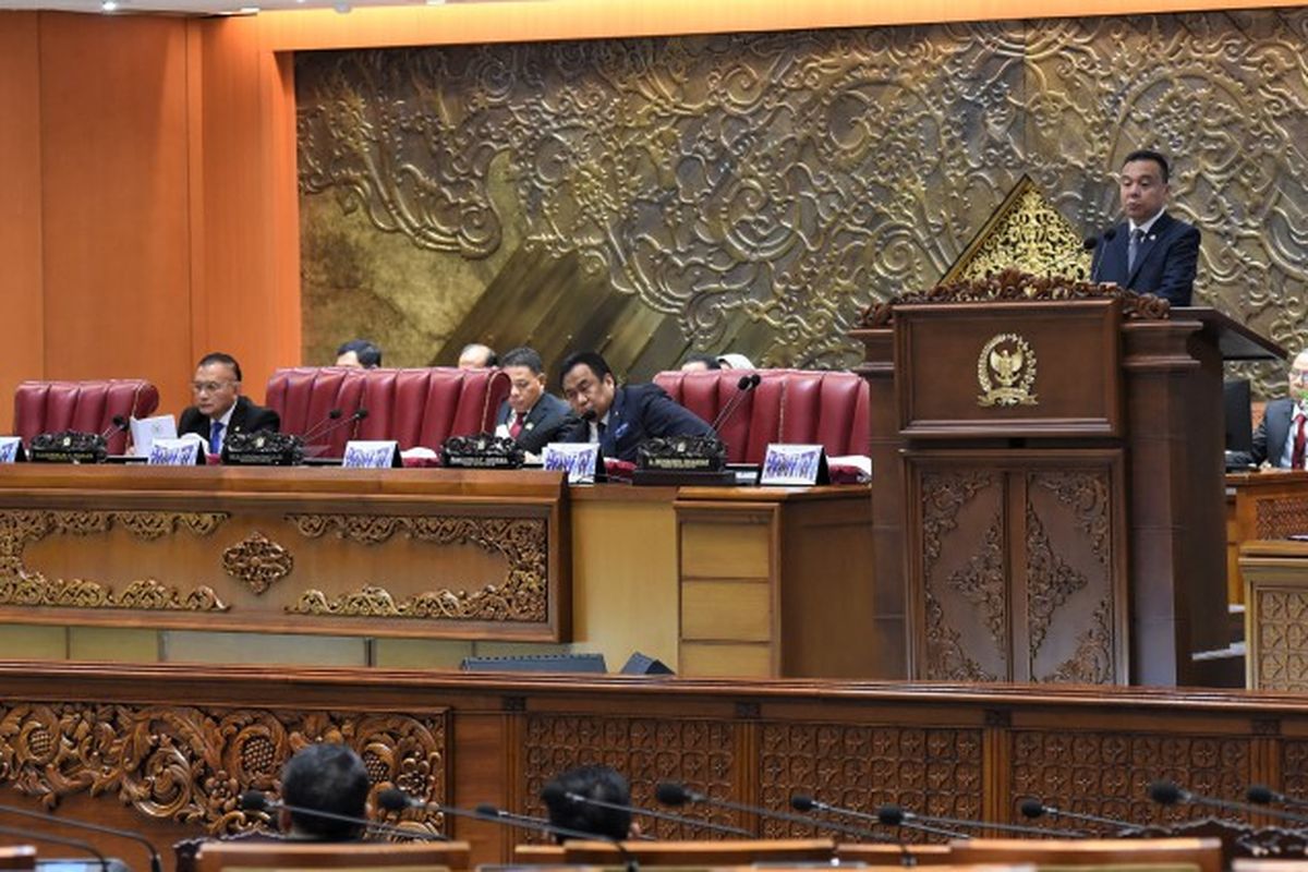 Wakil Ketua DPR RI Sufmi Dasco Ahmad dalam Rapat Paripurna di Gedung DPR RI, Senayan, Jakarta, Kamis (13/4/2023). 
