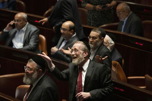 Koalisi Israel Gagal Loloskan RUU tentang Status Hukum Pemukim Yahudi di Tepi Barat