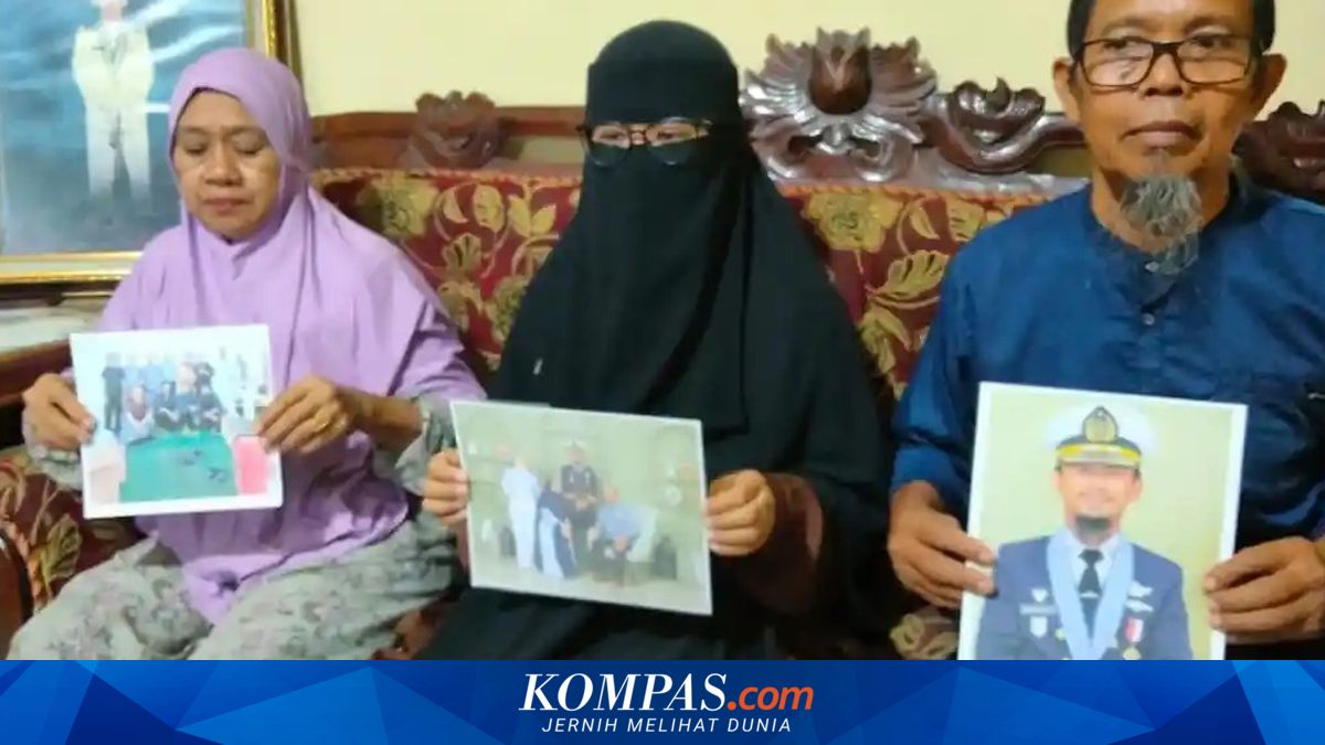 Kapten Asal Gowa Disandera Perompak Somalia, DPR Siapkan Jalur Diplomasi ~WR

Klik untuk baca: