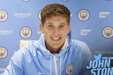 John Stones Resmi Pindah ke Man City