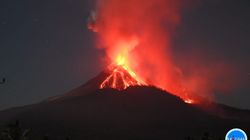 Sejumlah Gunung Erupsi Bersamaan, Apakah Letusan Gunung Bisa Menular?
