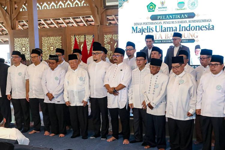 Farhan Titipkan Lima Persoalan Strategis ke MUI Kota Bandung, dari Judol hingga Sampah