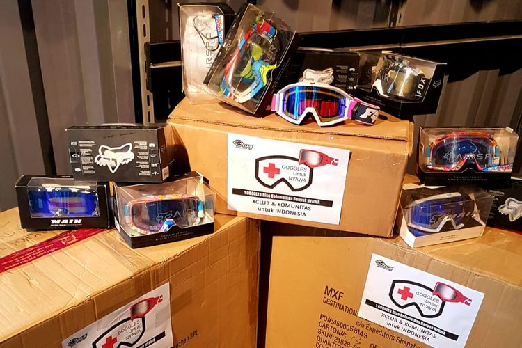 Komunitas Pencinta Motocross Donasikan 1.000 Goggles untuk APD
