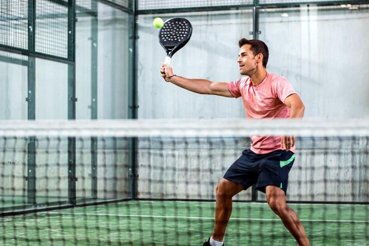 ilustrasi olahraga padel