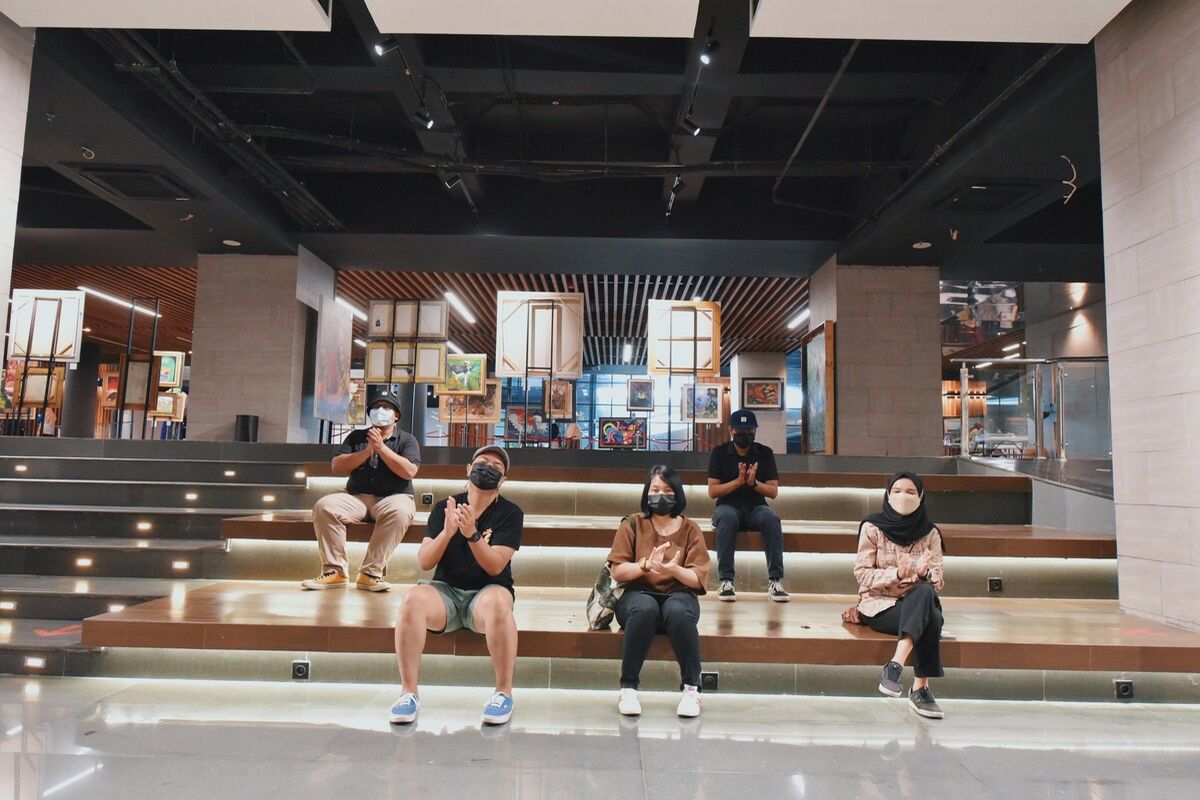 Alun-alun Surabaya yang berlokasi di Jalan Gubernur Suryo No. 15, baik area ruang terbuka (outdoor) maupun ruang bawah tanah (basement), kembali dibuka pada hari ini, Rabu (16/3/2022).