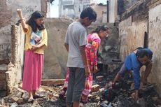 Rumah Hangus Terbakar, Ratih Sekeluarga Batal Mudik ke Cirebon