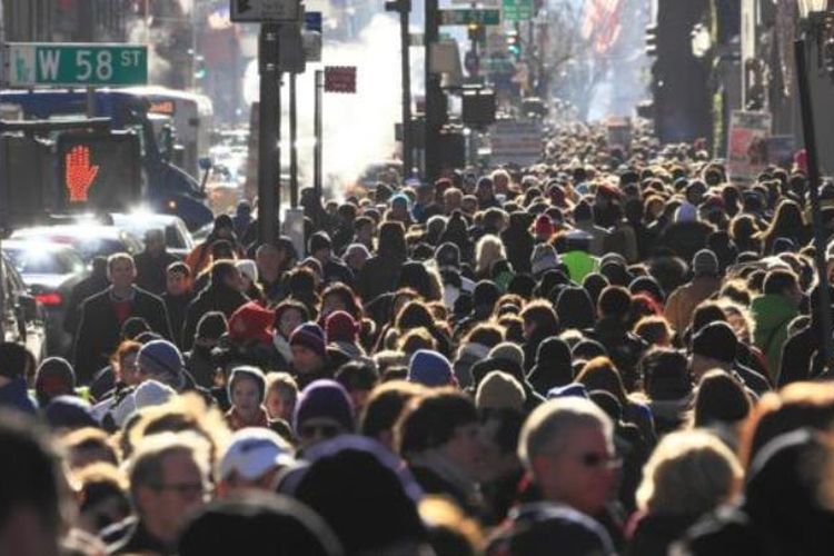 Populasi manusia berkembang sangat cepat dalam beberapa ratus terakhir.