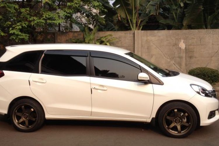 Modifikasi Mudah Ubah Tampilan Mobilio