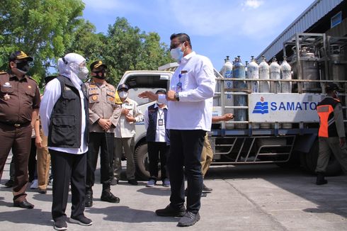 Gubernur Khofifah Minta RS Proaktif Isi Ulang Tabung Oksigen Kosong