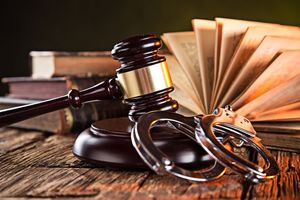 6 Jurusan Hukum Terbaik Indonesia, Lulusannya Banyak Dicari Perusahaan