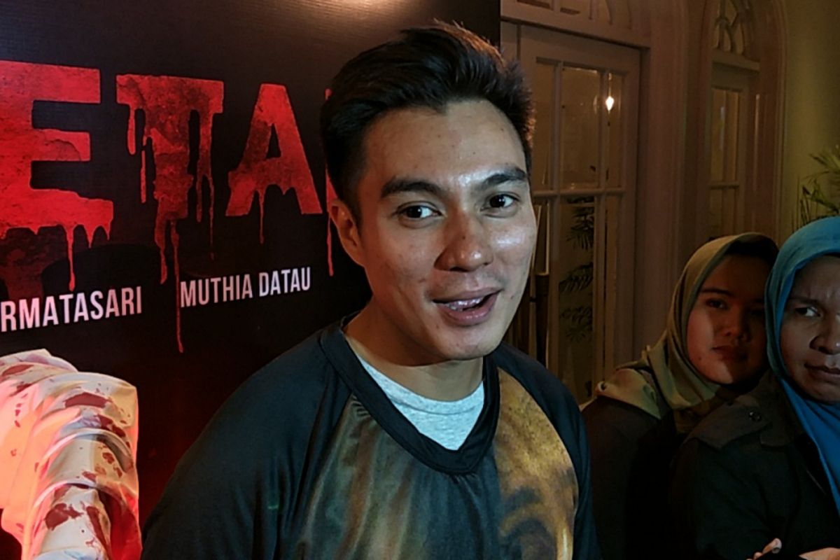 Baim Wong dalam wawancara di sela gala premier film Titisan Setan di XXI Metropole, Jakarta Pusat, Senin (5/3/2018) malam.