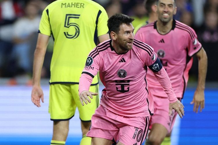 Selebrasi Lionel Messi dalam laga leg pertama 16 besar CONCACAF Champions Cup 2024 antara Nashville vs Inter Miami di GEODIS Park, 7 Maret 2024.   Donald Page/Getty Images/AFP (Photo by Donald Page / GETTY IMAGES NORTH AMERICA / Getty Images via AFP)