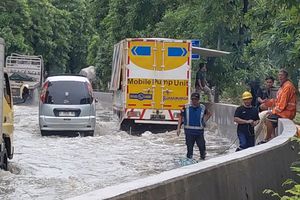 Tol Sedyatmo Arah Bandara Soekarno-Hatta Banjir, Lalu Lintas Dialihkan
