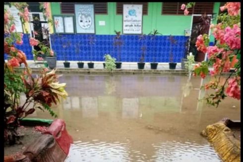Hujan dan Air Laut Pasang, Sekolah hingga Rumah Terendam Banjir di Belitung Timur
