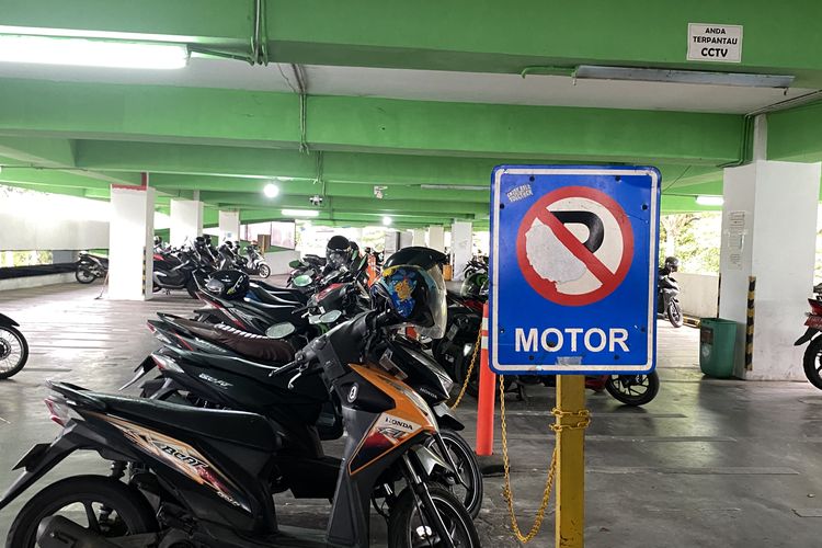 Wacana Parkir Rp 60.000 Per Jam di Jakarta: Menekan Kendaraan Pribadi atau Memicu Parkir Liar?