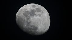 Bulan Semakin Menjauh dari Bumi, Apakah Akan Hilang?