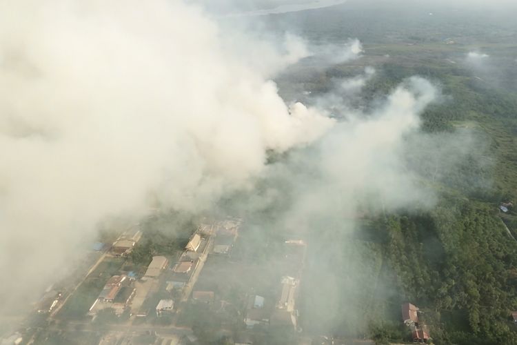 Pemerintah Kerahkan 52 Pesawat Bantu Pemadaman Karhutla di 6 Provinsi