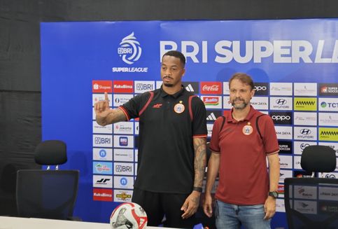 Persija Sudah Kebobolan 5 Gol, Mauricio Souza Bakal Rotasi Kiper?