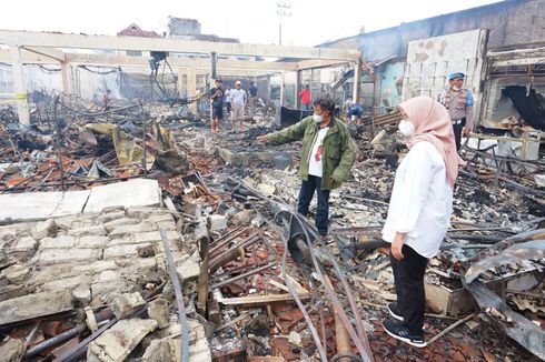 Pasar Bajulmati Banyuwangi Terbakar, Pedagang Terdampak Segera Direlokasi