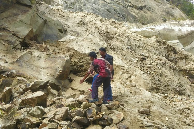 Warga Taput Tewas Tertimbun  Longsor Saat Cari Batu Padas di Tambang Ilegal