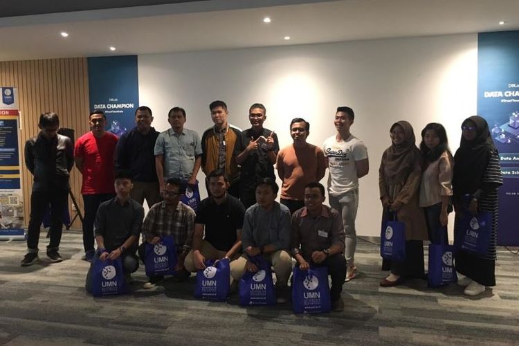 ialah DQLab Data Champion yang berlangsung di Skystar Ventures lantai 11 New Media Tower, Universitas Multimedia Nusantara, Serpong, Sabtu (1/2/2020).
