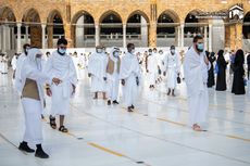 Update Haji 2020: Disinfeksi Masjidil Haram Gunakan 54.000 Liter Disinfektan Setiap Hari