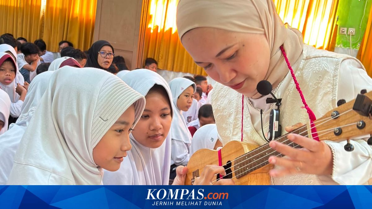 Kisah Anik Triyani, Ajak Anak-anak di Magelang Gemar Baca Lewat Dongeng hingga Bernyanyi